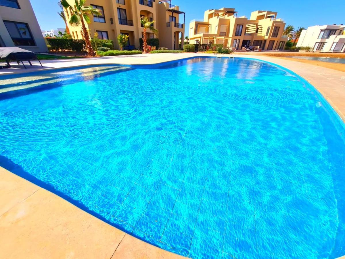 Luxury 3 Bedrooms Town House Hurghada Exterior photo